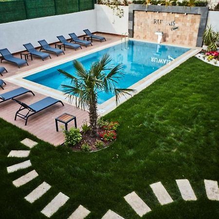 Ruwais Hotel Çeşme المظهر الخارجي الصورة