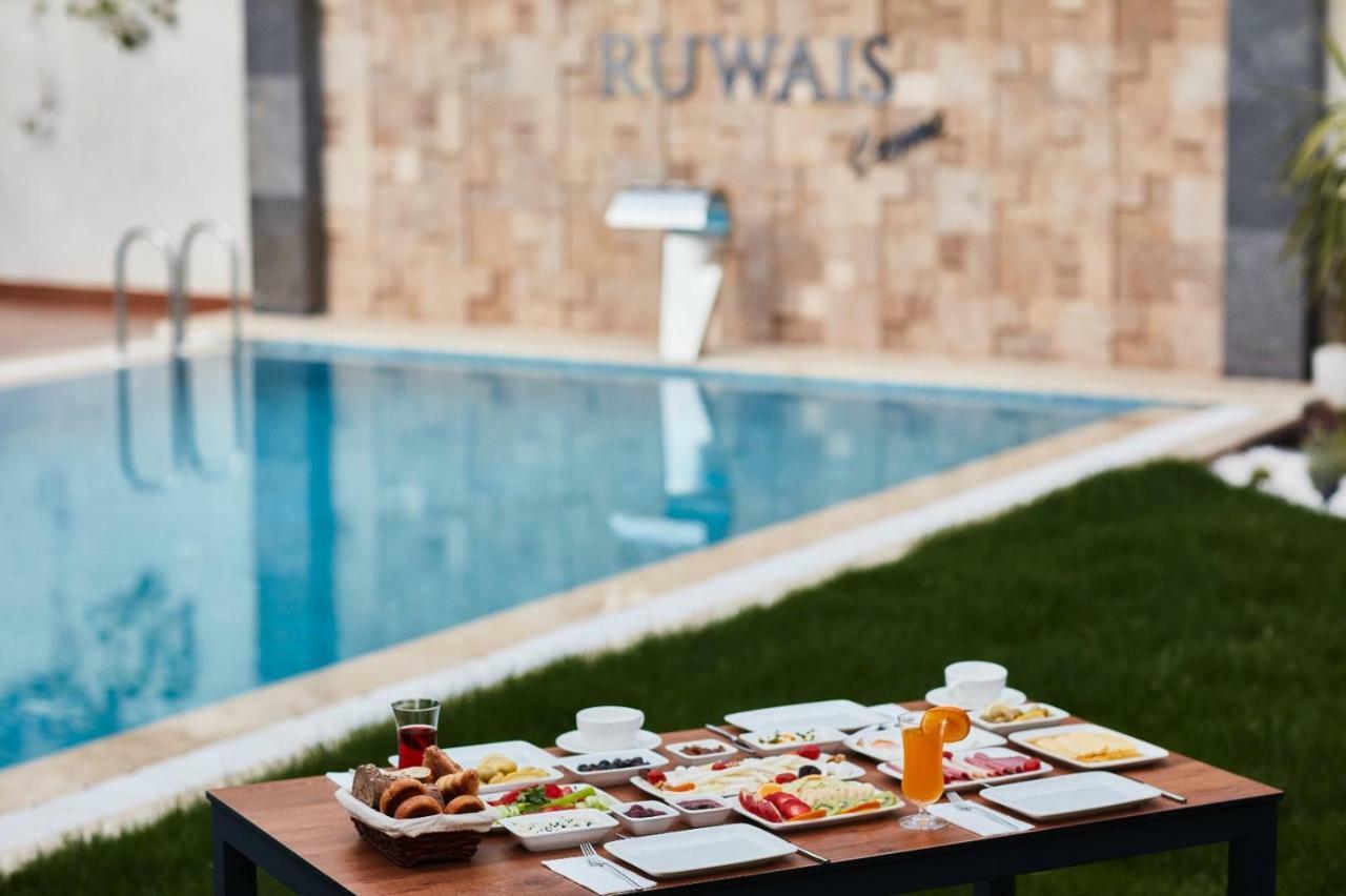 Ruwais Hotel Çeşme المظهر الخارجي الصورة