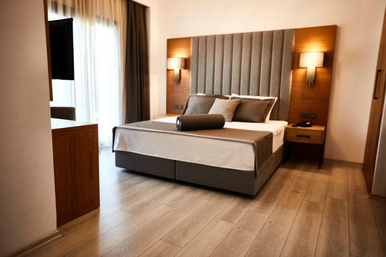 Ruwais Hotel Çeşme المظهر الخارجي الصورة